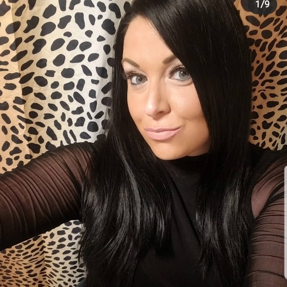 Meet your Posher, Clair - Picture 2 of 10